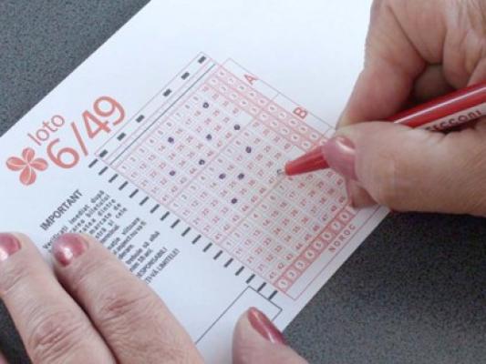 Biletele Loto 6/49, reduse în octombrie